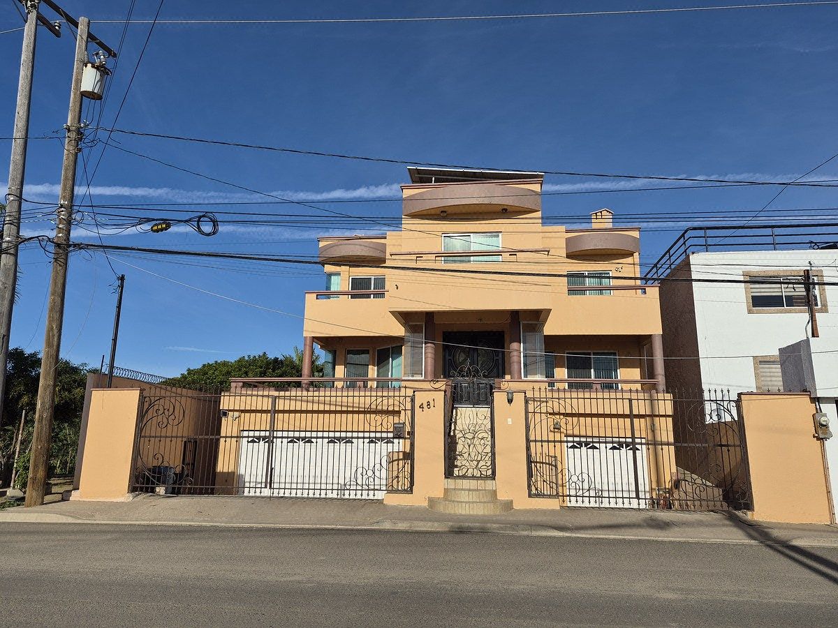 Mansion with 11 Bedrooms and Terrace with Sea View in Rosarito