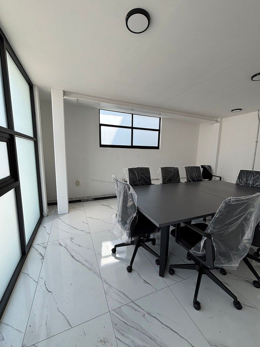 20 de 30: Sala de Juntas