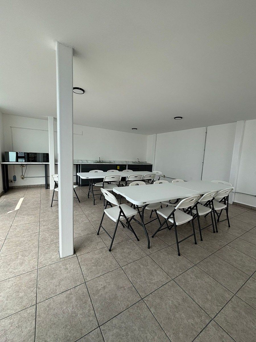 23 de 30: Comedor común