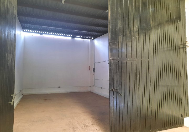 BODEGA COMERCIAL ZONA MIRAMAR - foto 4