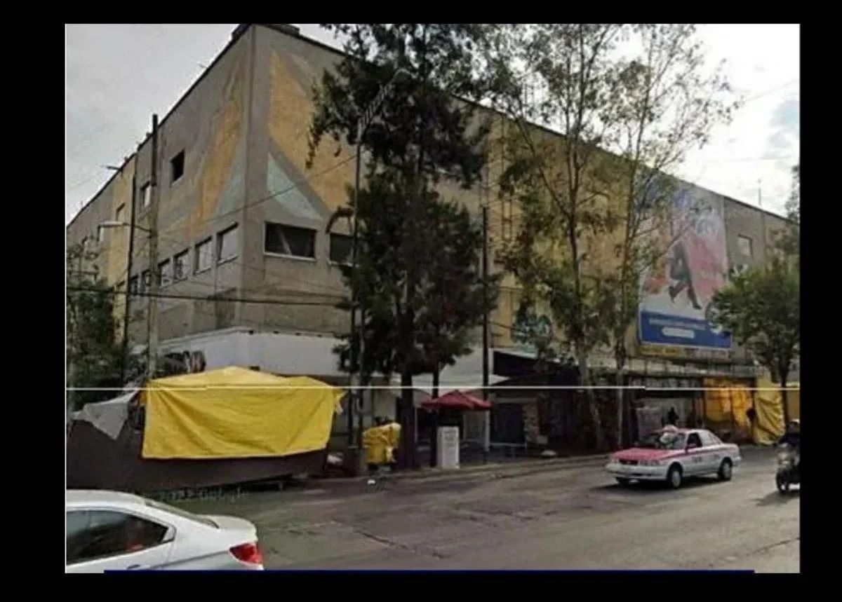 3 de 8