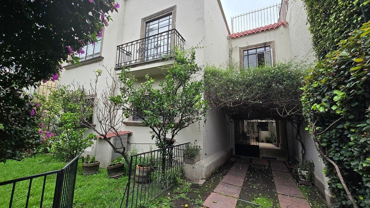 Casa en Venta en INSURGENTES SAN BORJA