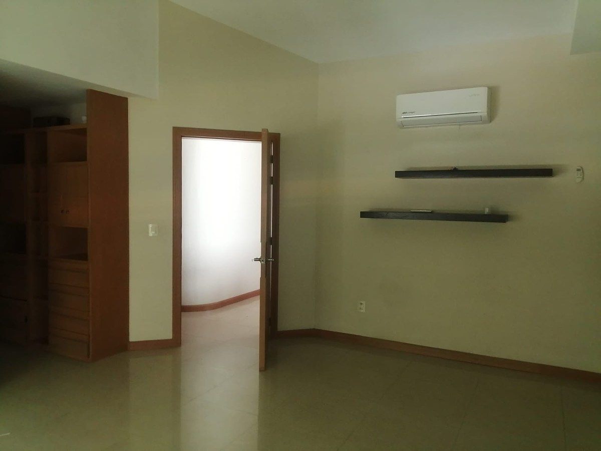 Casa em Valle Real, Zapopan, foto 9 de 14