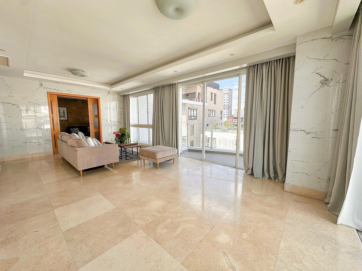 3 de 23: Sala - Comedor