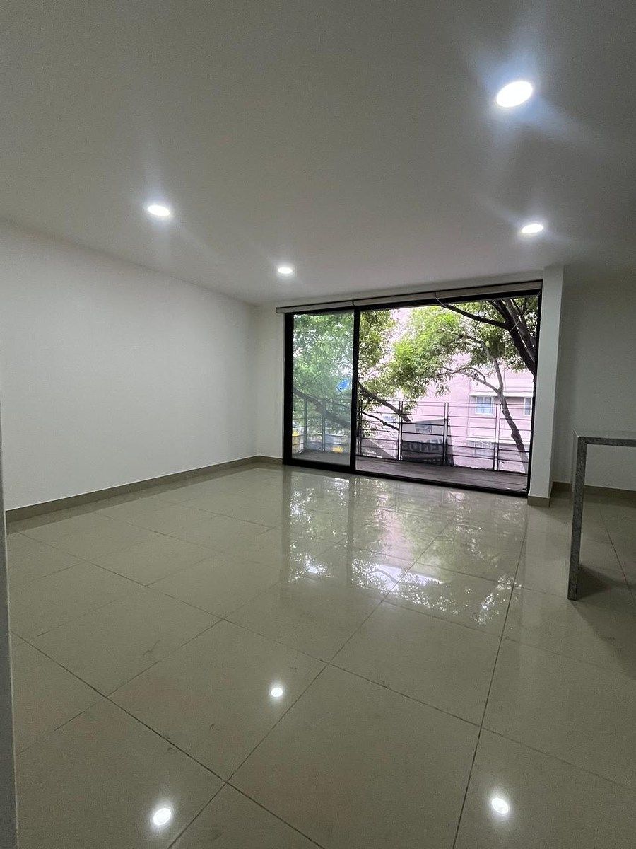 10 de 27: sala / comedor