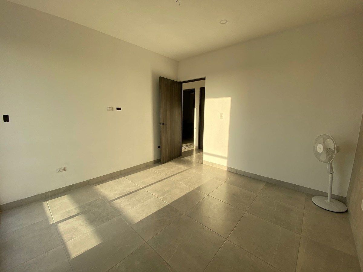 13 de 20: Recámara secundaria #3