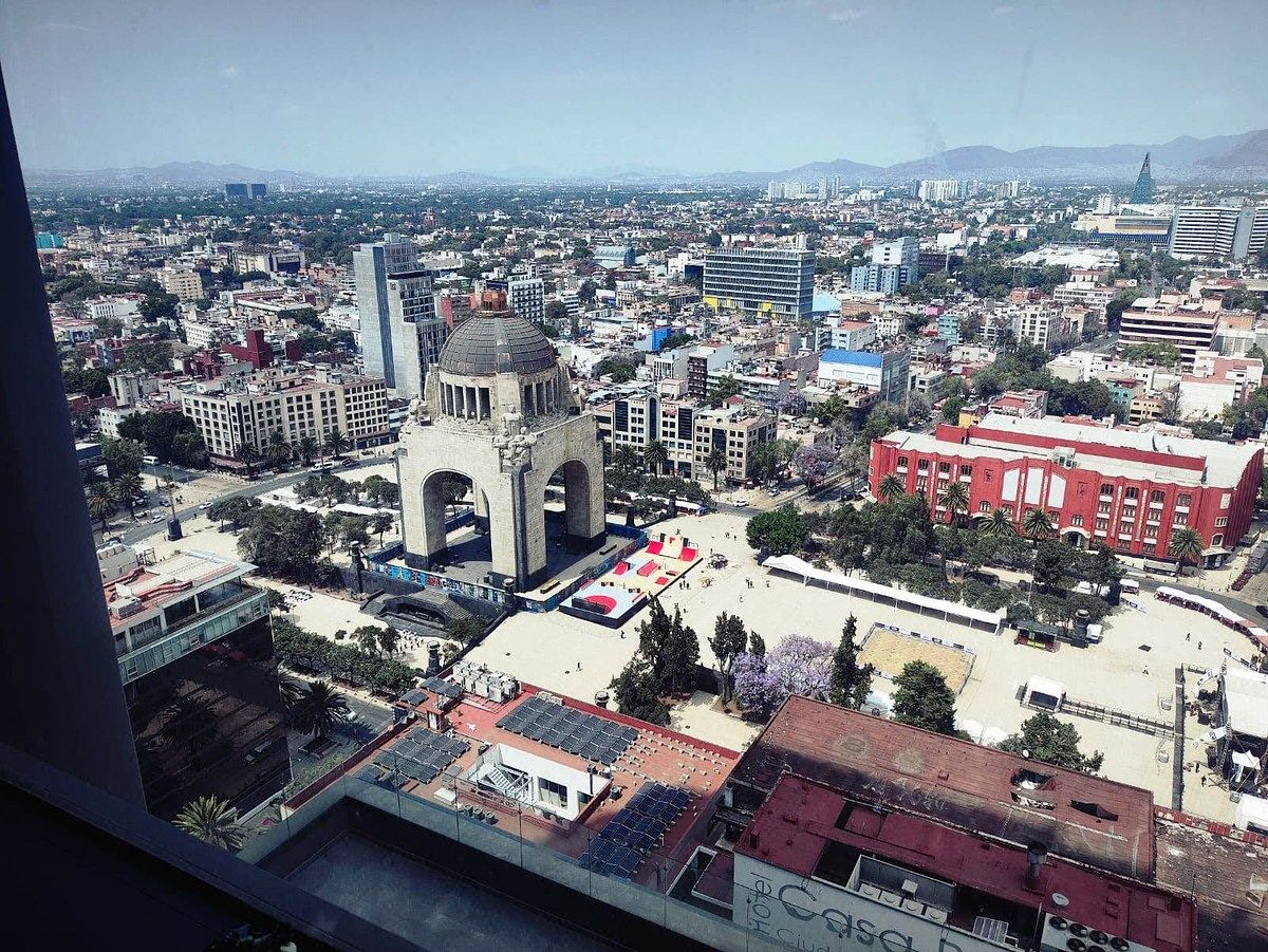 BE GRAND REFORMA. Con Balcón. Vista al Monumento a la Revolución. Venta o Renta