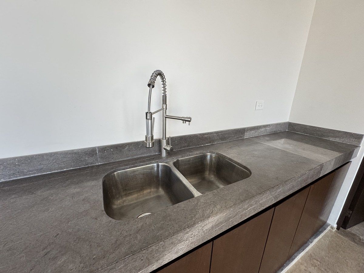 34 de 38: tarja cocina