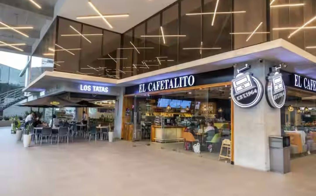 12 de 14: Área Comercial