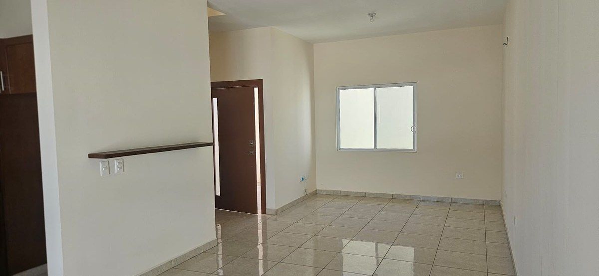 3 de 23: Sala/Comedor