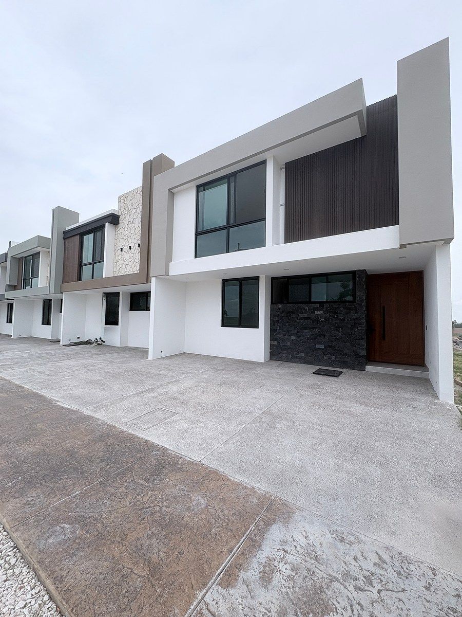 Casa à VENDA no Residencial Boreal a oeste da cidade, foto 1 de 26
