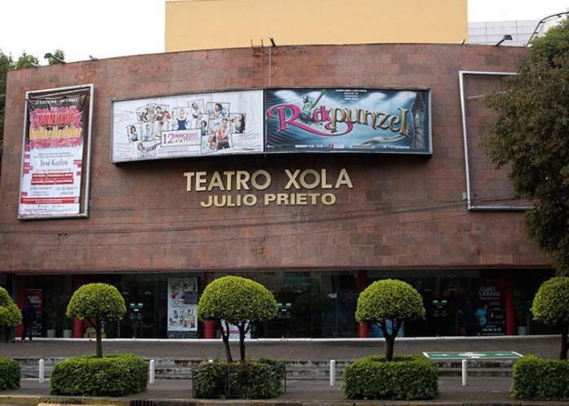 4 de 10: TEATRO JULIO PRIETO.