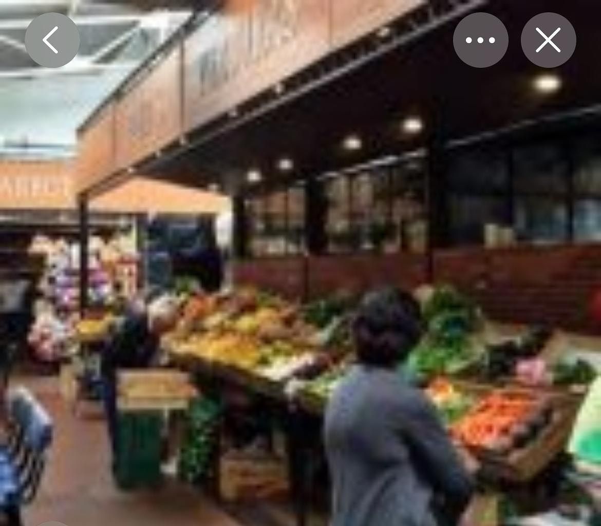 9 de 10: MERCADO 1RO DE DICIEMBRE