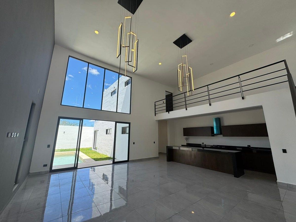 2 de 33: Área de sala, comedor , cocina