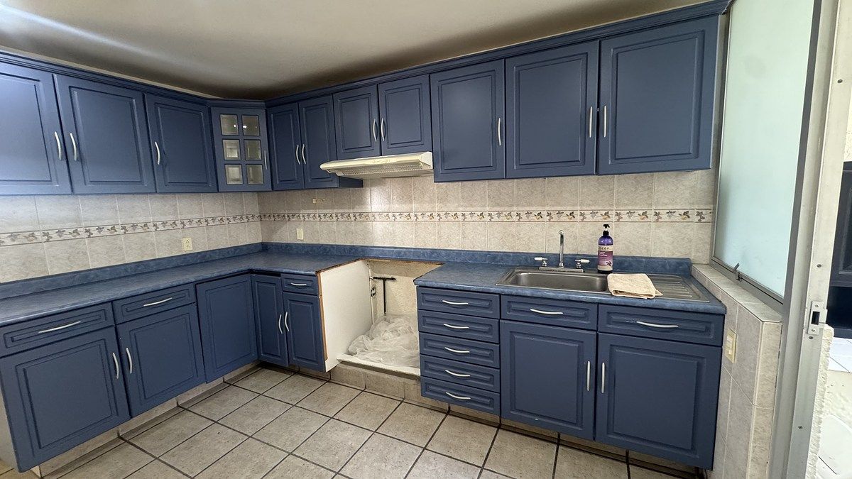 7 de 34: Cocina cerrada