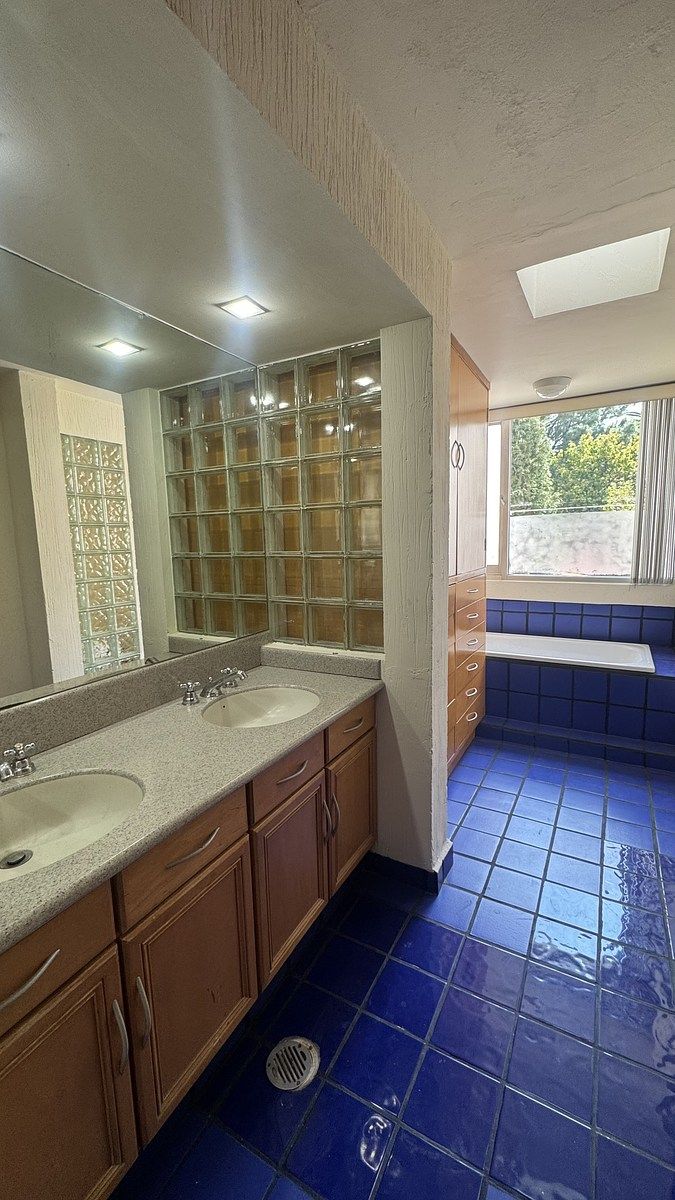 22 de 34: Baño recámara principal