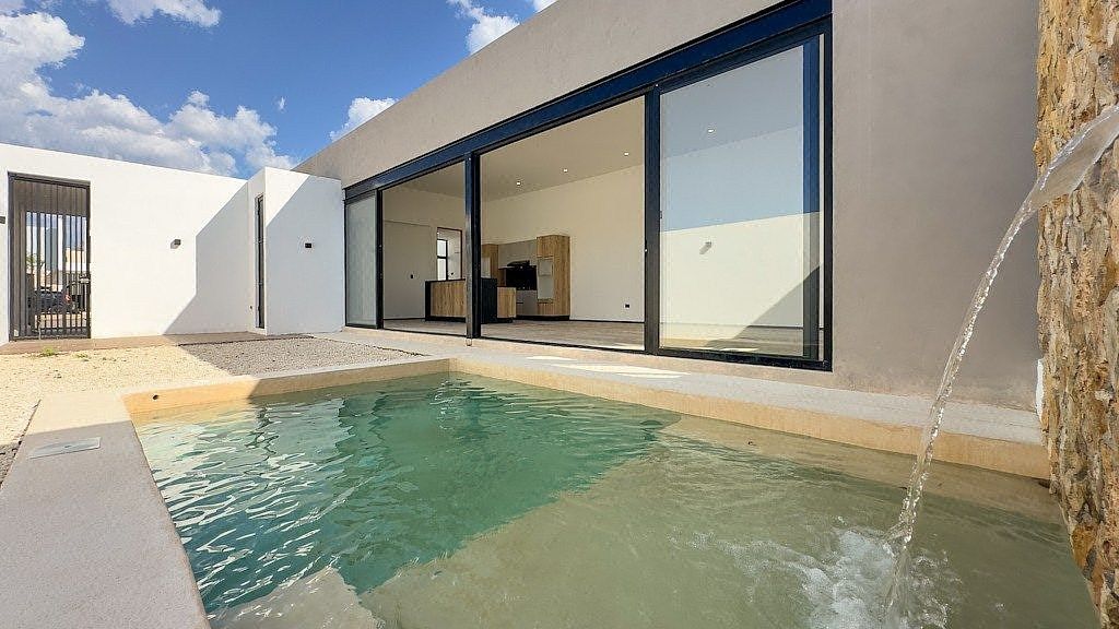 Casa en Venta de un Piso en Privada en Conkal, Merida Yucatan