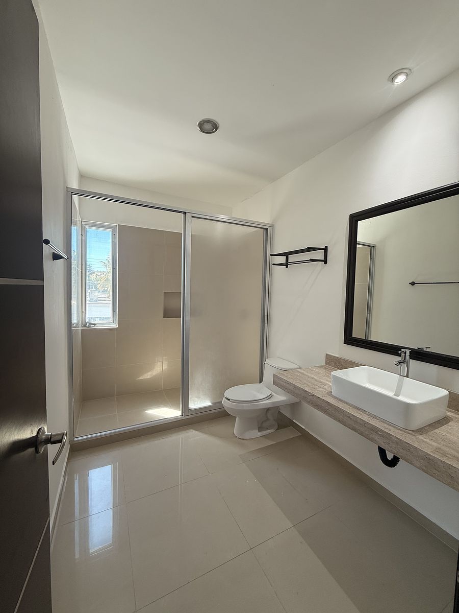 14 de 16: baño recamara principal