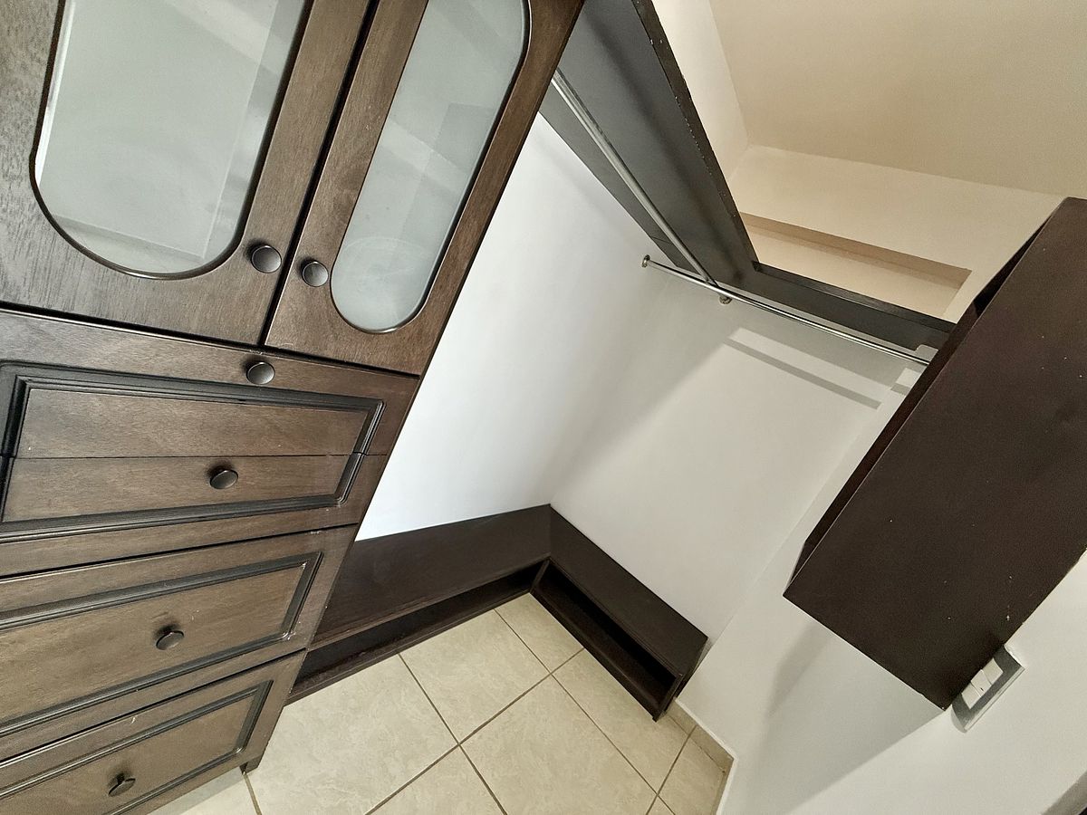 11 de 23: Walking clóset