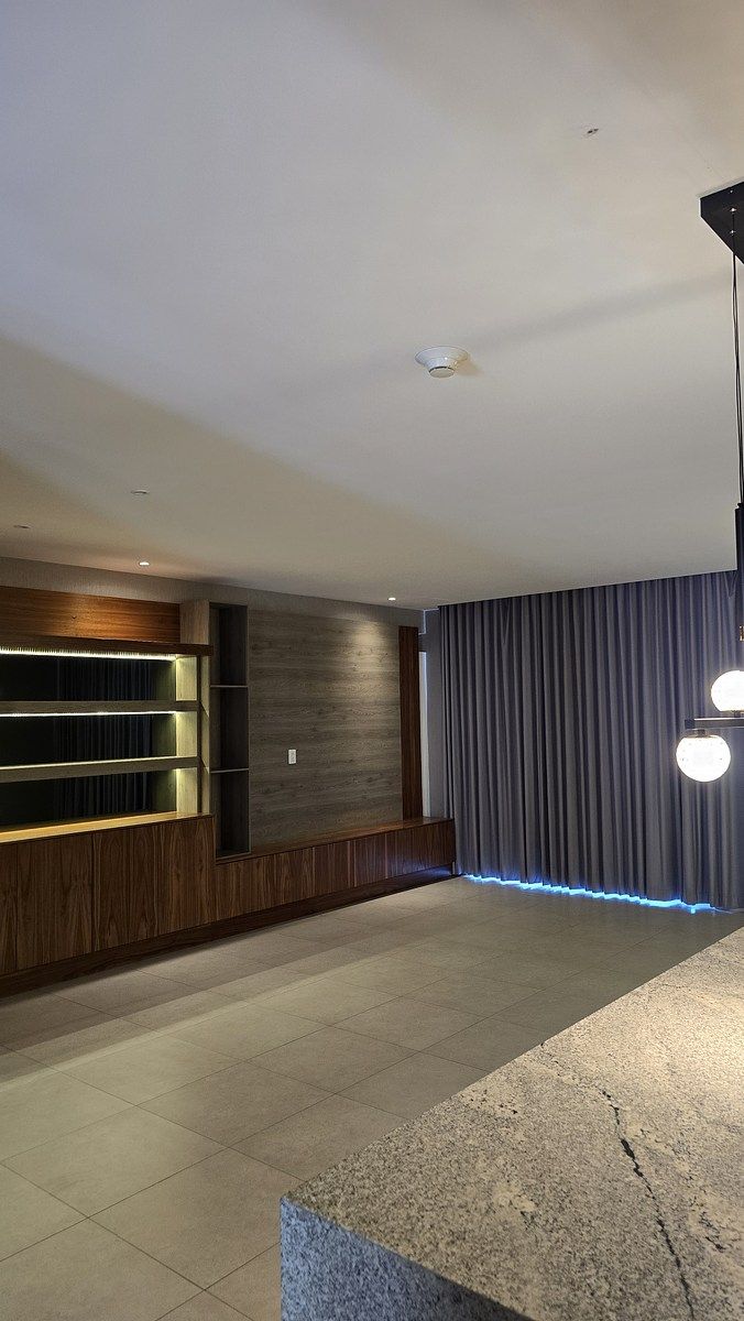 3 of 31: Sala-comedor