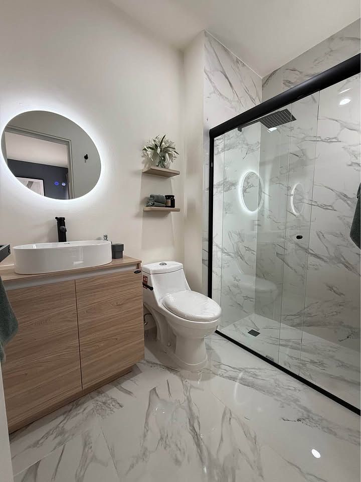 7 de 11: BAÑO EN RECAMARA PRINCIPAL