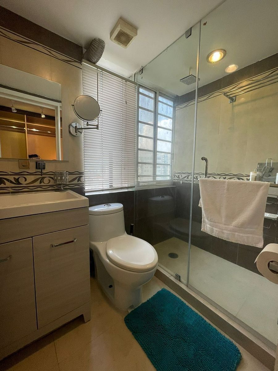 5 de 34: Baño con Cancel