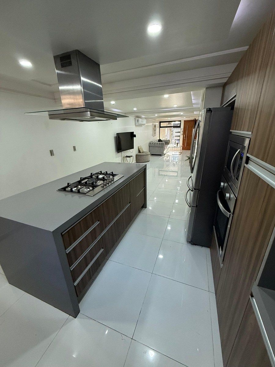 CASA EN VENTA A 2 MINUTOS DE LA LÍNEA FRONTERIZA DE Garita de Otay - foto 3