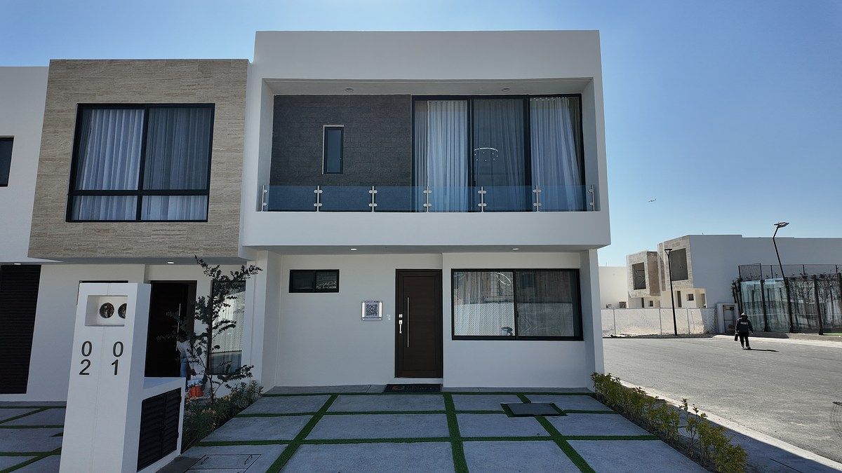 Casa en venta los robles zire modelo roble