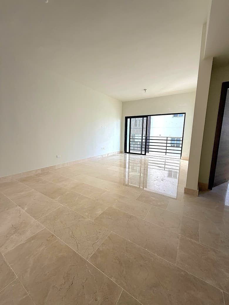 Apartamentos en Venta Ensanche Serrallés, Santo Domingo