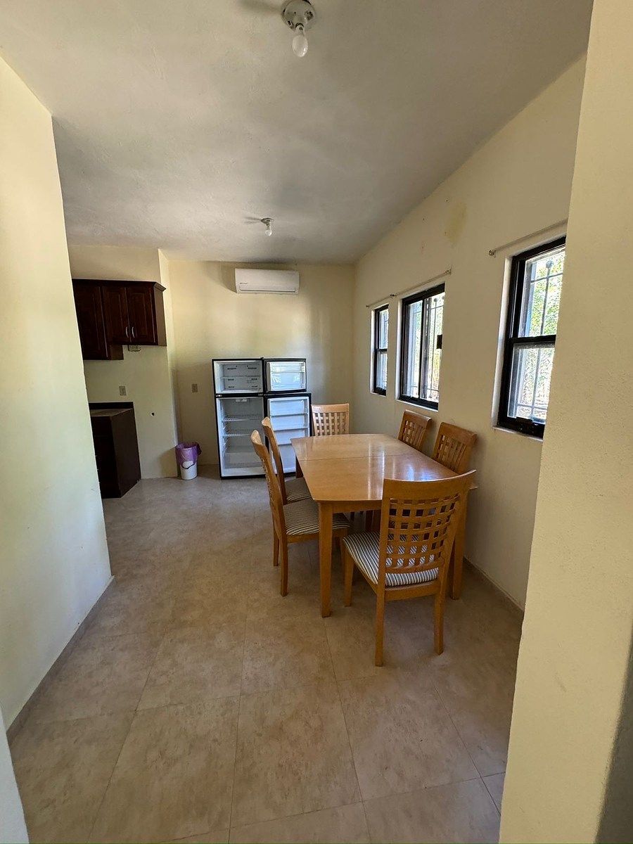 8 of 21: COMEDOR Y COCINA PLANTA BAJA