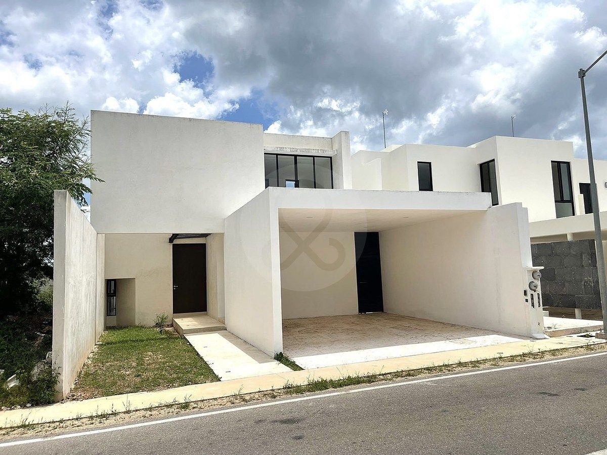 Venta de Casa en Privada al Norte de Mérida de 3 Habitaciones - foto 1