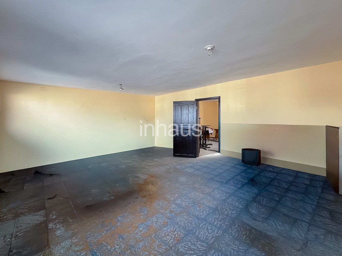 12 de 14: AREA 3 PLANTA ALTA