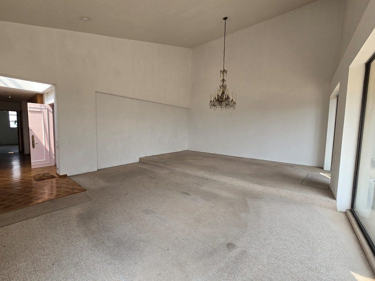 10 of 38: sala comedor