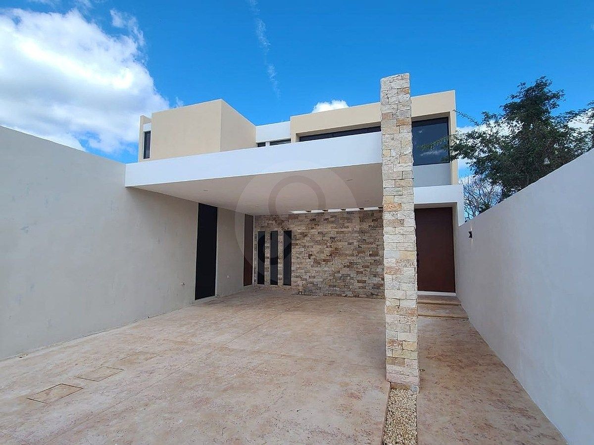Venta de casa 2 Plantas con piscina en Temozón Norte - foto 2