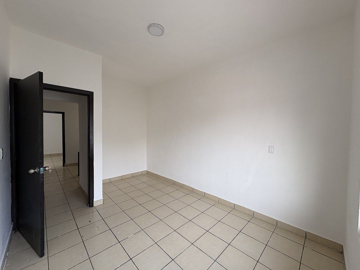 8 de 12: recamara en planta alta