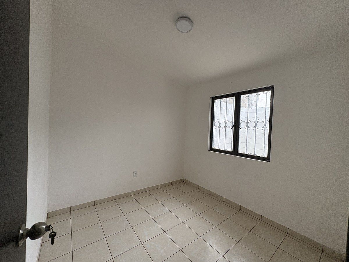 7 de 12: recamara en planta baja