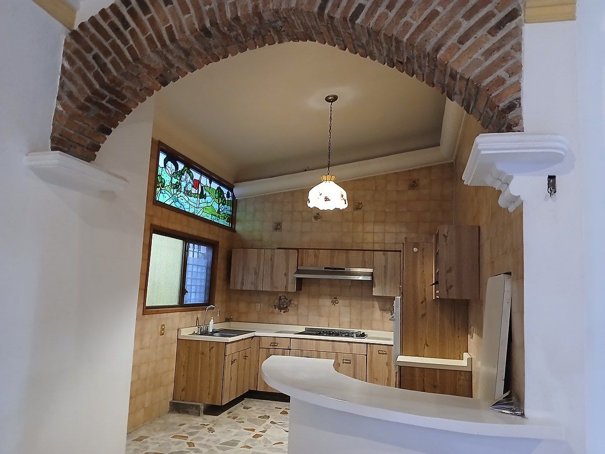 House for Sale in Jardines Alcalde across from CODE - foto 5