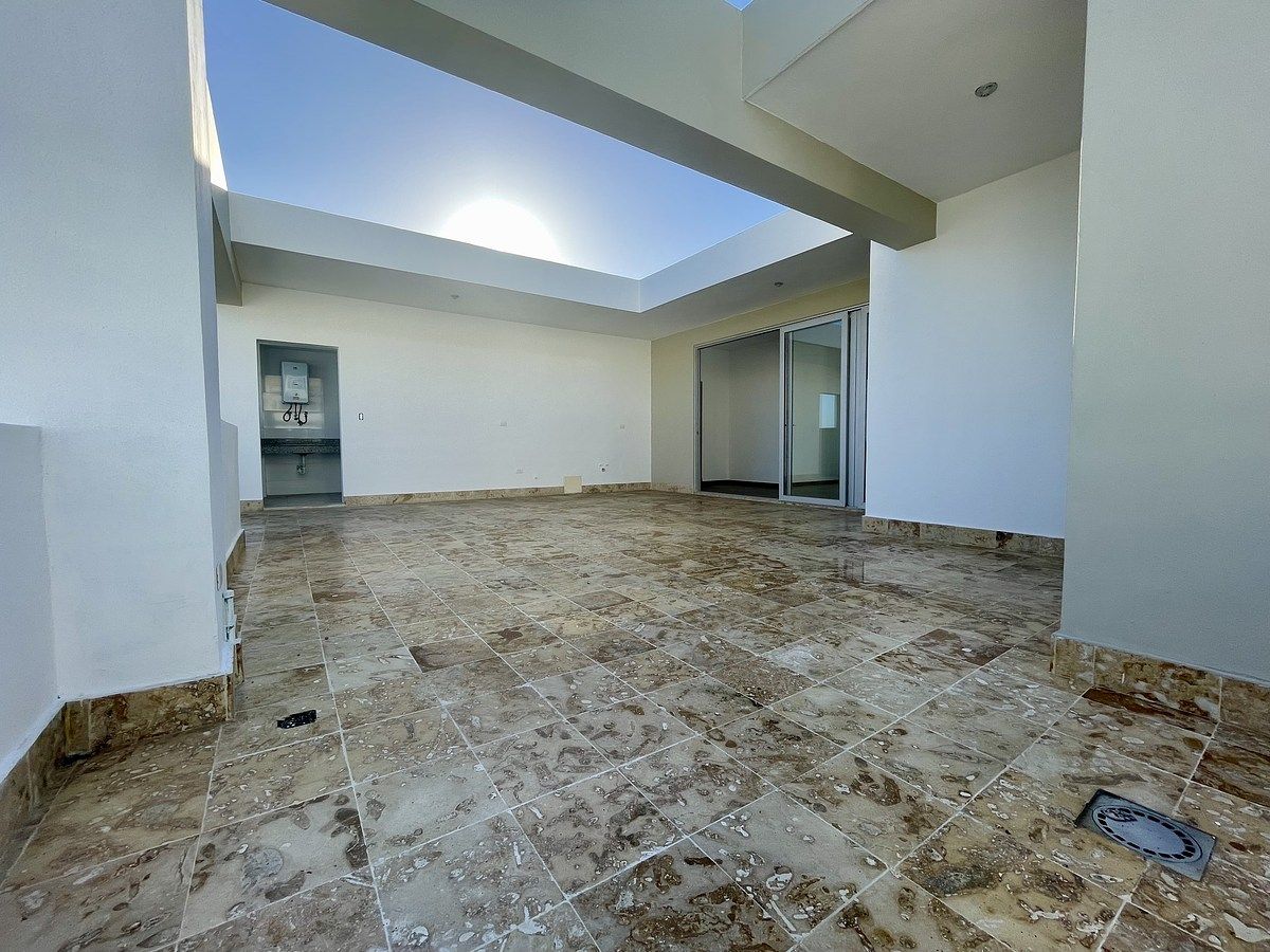 18 de 28: Otra perspectiva terraza