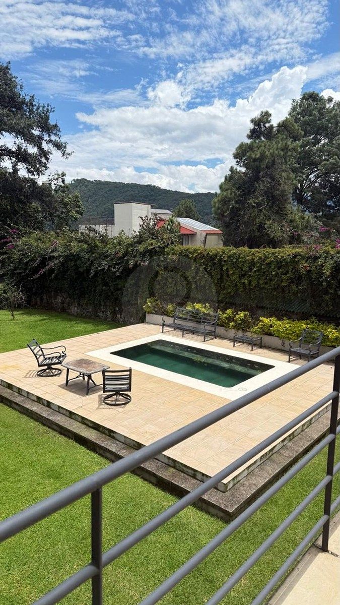 Casa em Avándaro, Valle de Bravo, foto 2 de 24