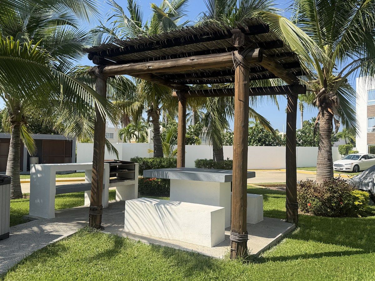 34 de 39: Zona de asadores