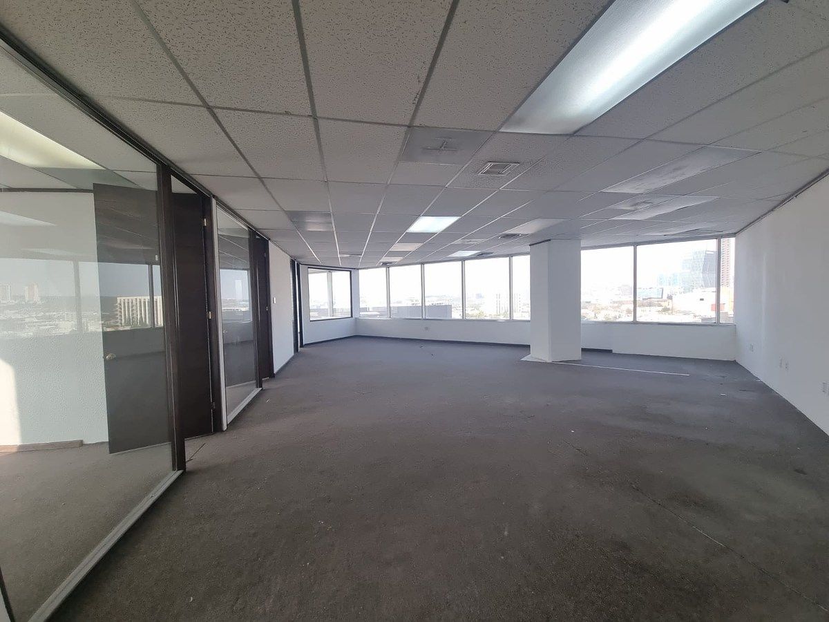 5 de 13: Área abierta , se otorga tiempo de gracia para remodelación