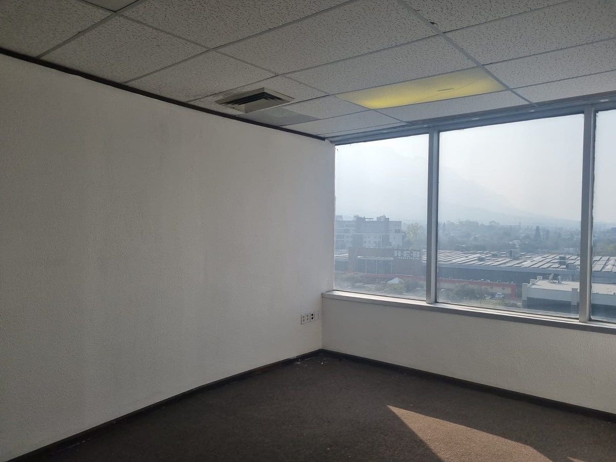 8 de 13: Vista hacia Gómez Morin