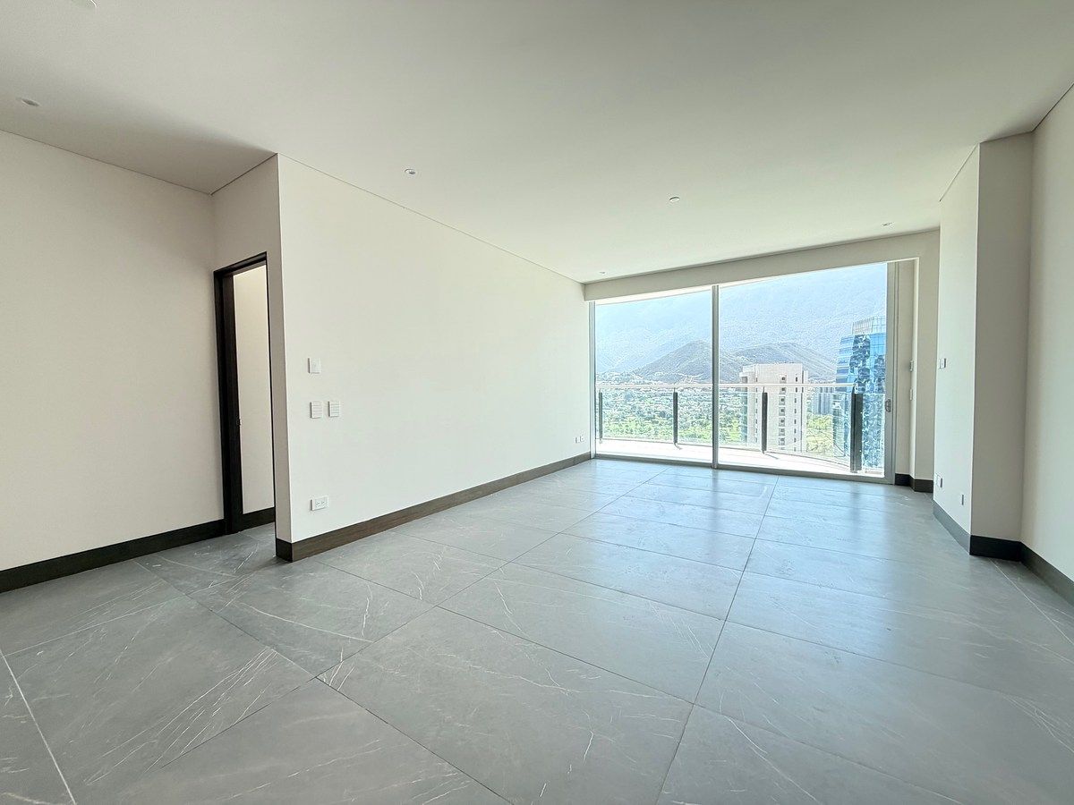 5 de 20: sala comedor con terraza