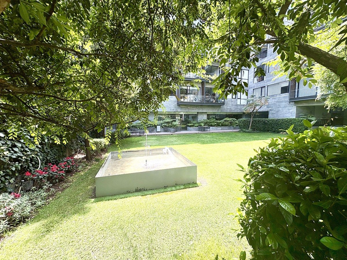 8 de 32: JARDIN DE ADULTOS