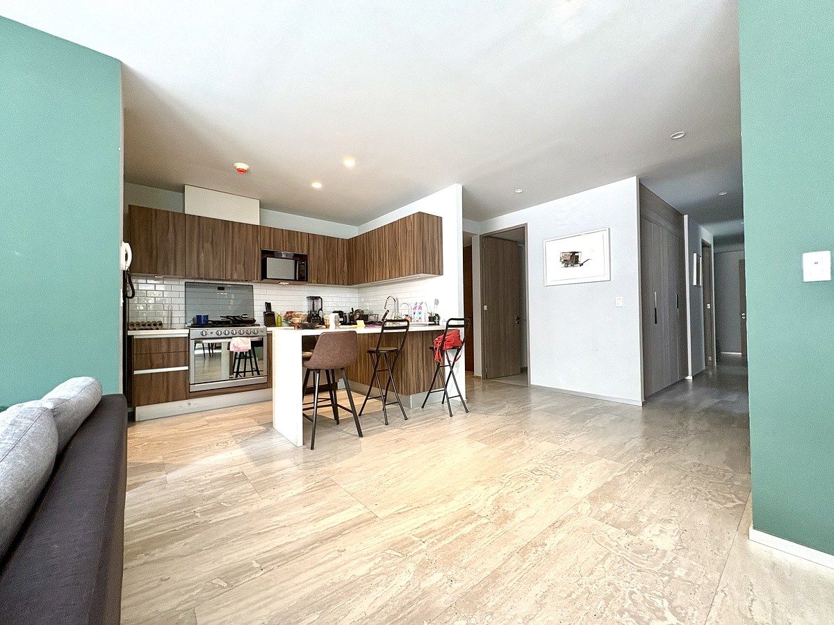 4 de 32: ESTANCIA/COCINA