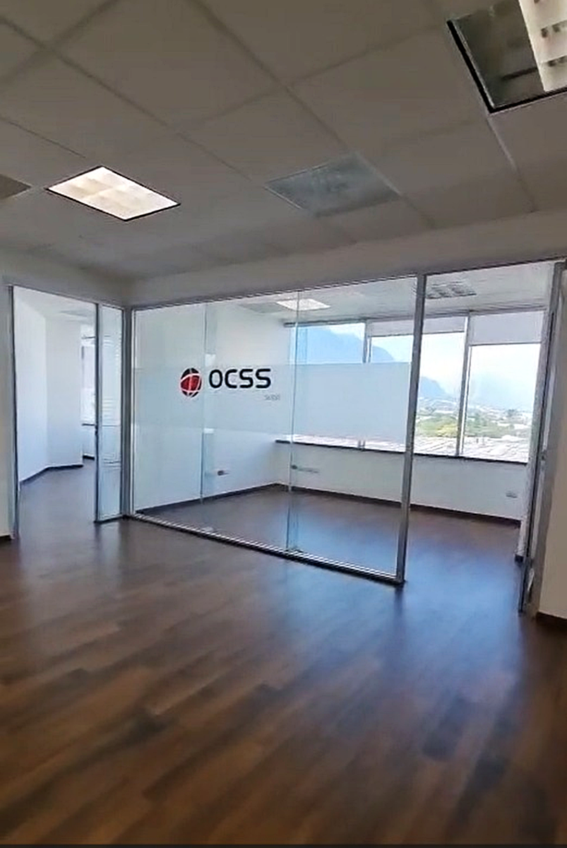 4 de 11: Area a bierta y dos provados