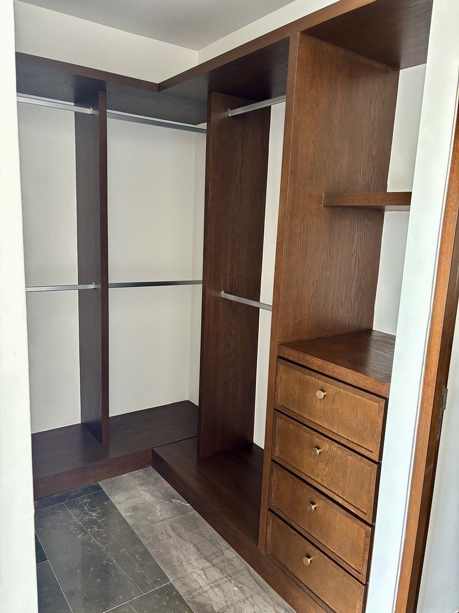 5 de 18: Walking closet