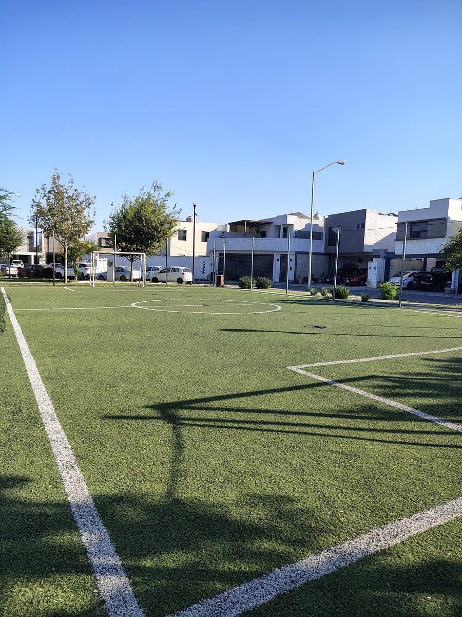 20 de 23: Amenidades de la privada.