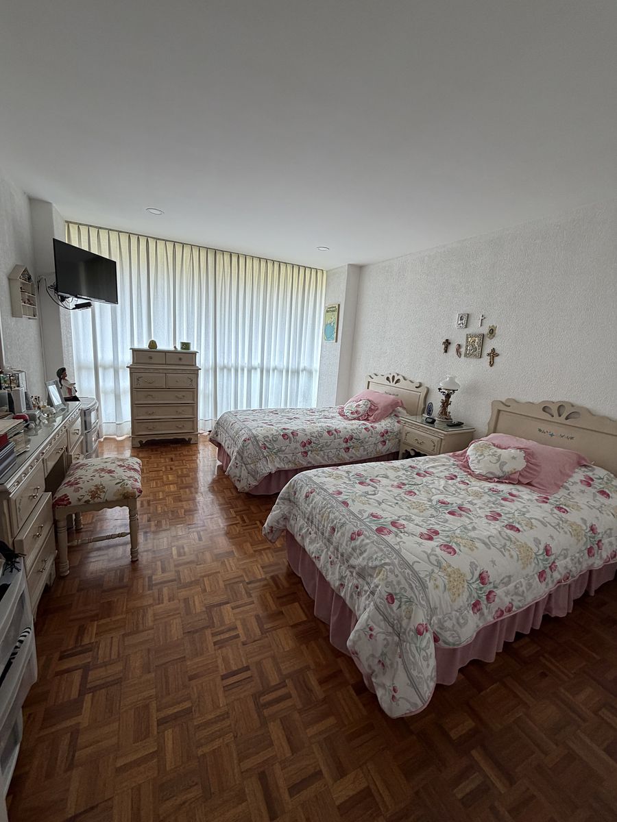 17 of 18: Habitación 3 A