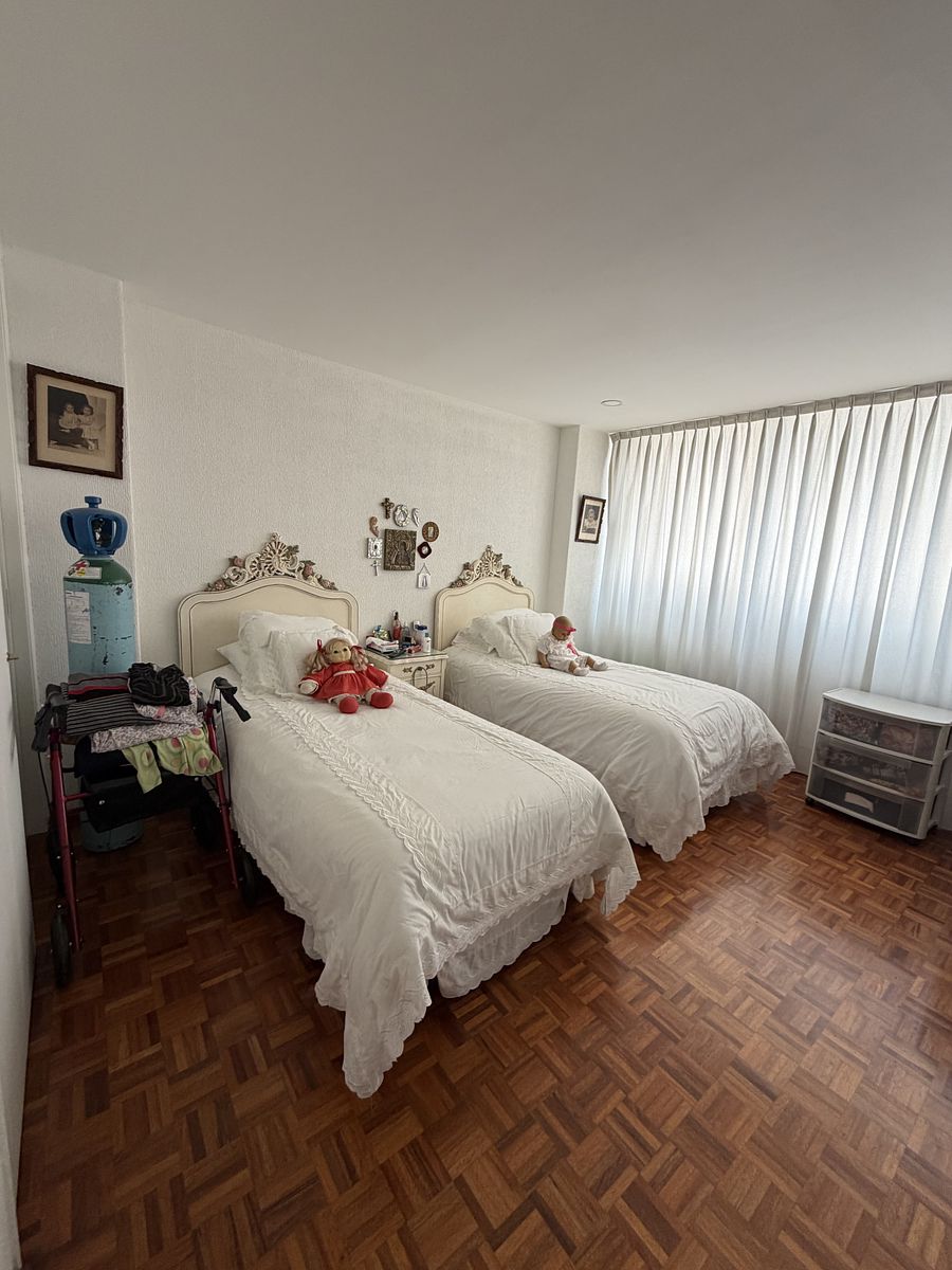 12 of 18: Habitación principal A